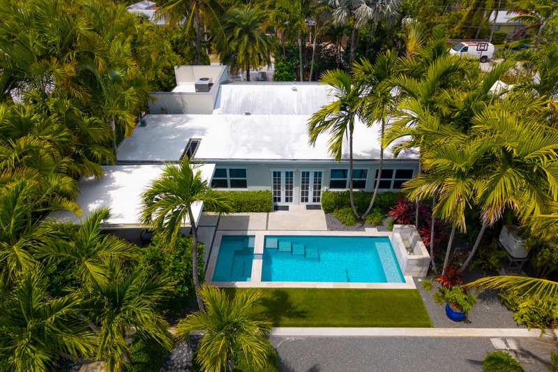 2 bedroom Single Family Residence at 2412 Linda Avenue, Key Est Resub Blk 2 (3.0), Key West — photo 1
