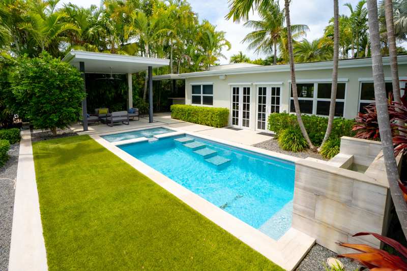 2 bedroom Single Family Residence at 2412 Linda Avenue, Key Est Resub Blk 2 (3.0), Key West — photo 1