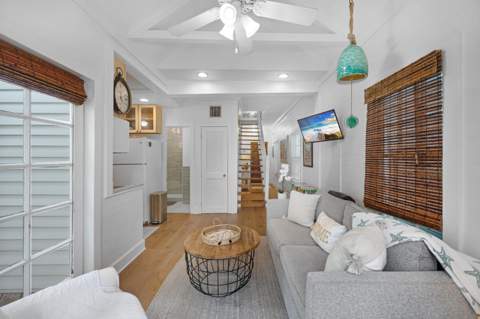 1025 Elgin Lane, Key West FL - photo 12 of 37