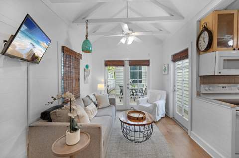 1025 Elgin Lane, Key West FL - photo 14 of 37