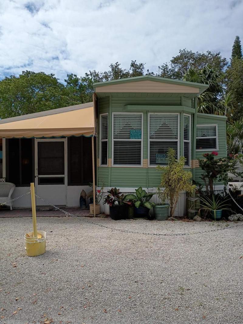 1 bedroom Mobile Home at 101551 Overseas Highway #147, Key Largo Kampground (101.5), Key Largo — photo 2