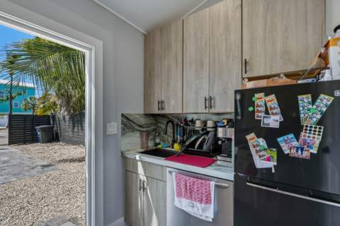 2805 Flagler Avenue, Key West FL - photo 15 of 53