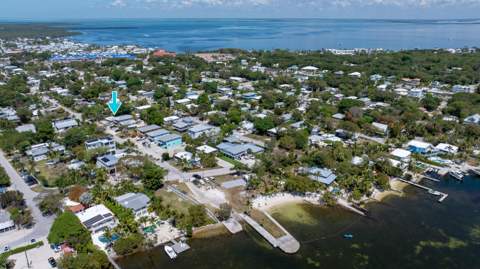 56 SE Marlin Avenue, Key Largo FL - photo 16 of 49