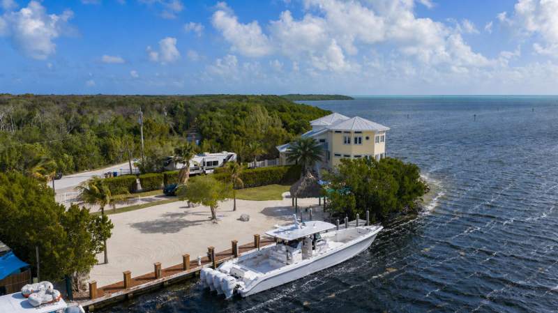 6 bedroom Single Family Residence at 57 Garden Cove Drive, Ocean Isle Estates (106.0), Key Largo — photo 5
