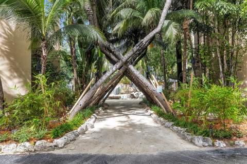 81801 Overseas Highway ## 729, Upper Matecumbe Key Islamorada FL - photo 15 of 64