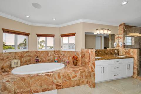 112 N Bounty Lane, Key Largo FL - photo 14 of 49