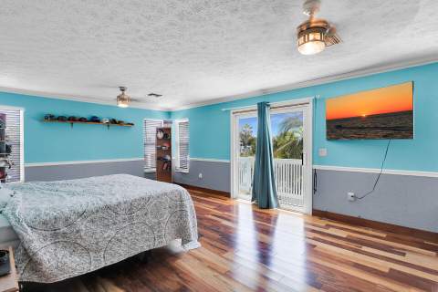 27395 Saint Lucie Lane, Ramrod Key FL - photo 6 of 43