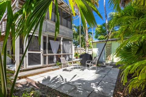 1911 Seidenberg Avenue, home for sale on Seidenberg Avenue