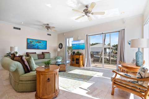 44 W Plaza Del Lago, Lower Matecumbe FL - photo 13 of 83