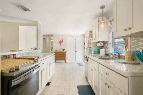 205 Humpty Dumpty Drive, Key Largo FL - photo 9 of 40
