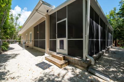 148 Iroquois Street, Plantation Key FL - photo 24 of 31