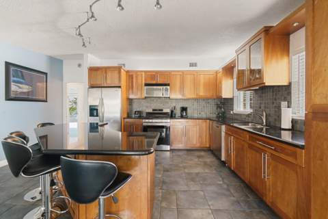 189 Ocean Drive, Plantation Key FL - photo 18 of 45