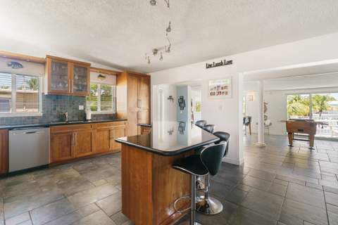 189 Ocean Drive, Plantation Key FL - photo 20 of 45