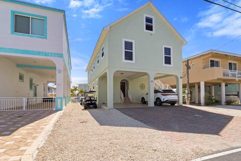 4 bedroom Single Family Residence at 225 Normandy Drive #N/A, Blue Wtr Trlr Vill (92.5), Key Largo — photo 1