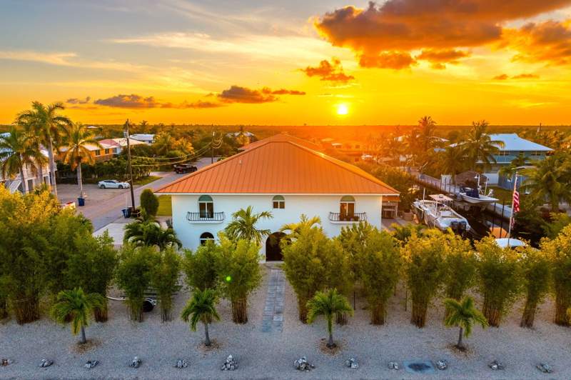 4 bedroom Single Family Residence at 30363 Flamingo Lane, Tropical Bay (30.5), Big Pine Key — photo 5
