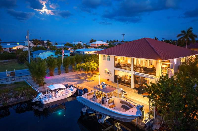 4 bedroom Single Family Residence at 30363 Flamingo Lane, Tropical Bay (30.5), Big Pine Key — photo 2