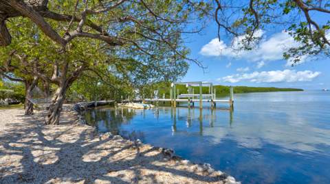 1101 Mastic Street, Upper Matecumbe Key Islamorada FL - photo 13 of 137