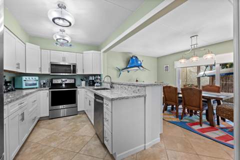 591 Sombrero Beach Road #Apt 1B, Marathon FL - photo 10 of 31