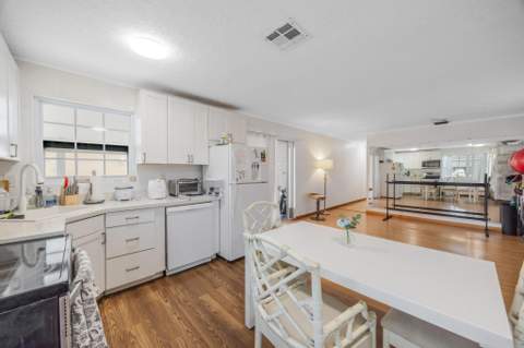 28E 12th Avenue, Stock Island FL - photo 6 of 34