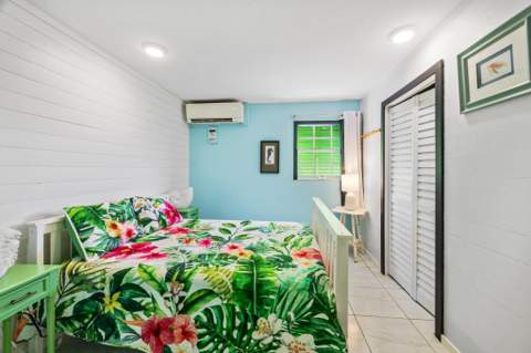 12A-14A 12th Avenue, Stock Island FL - photo 8 of 18
