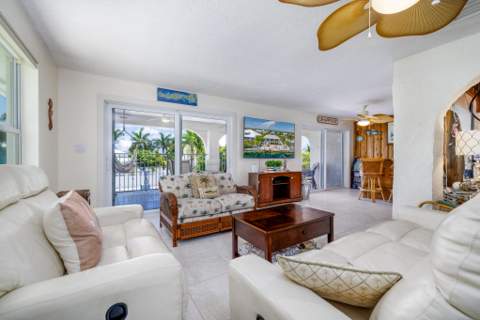 29562 Saratoga Avenue, Big Pine Key FL - photo 6 of 71