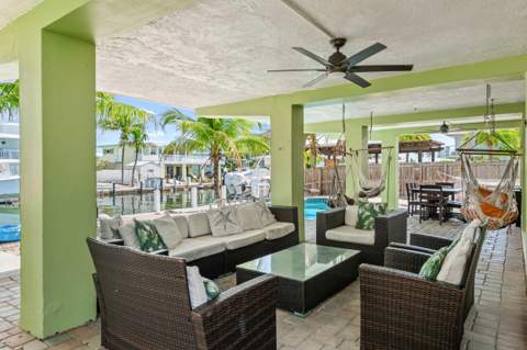 189 Ocean Drive, Plantation Key FL - photo 9 of 45