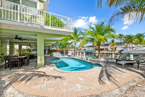 189 Ocean Drive, Plantation Key FL - photo 14 of 45