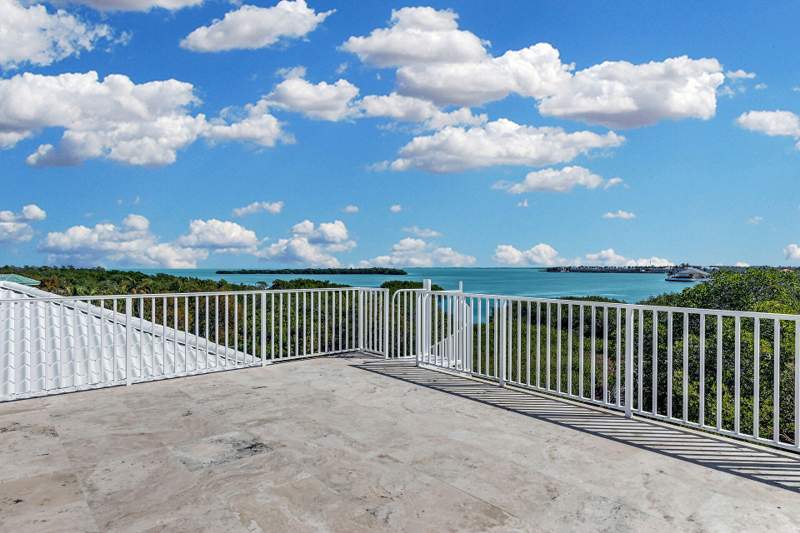4 bedroom Single Family Residence at 205 Stirrup Key Boulevard, Stirrup Key Sub (52.5), Marathon — photo 4