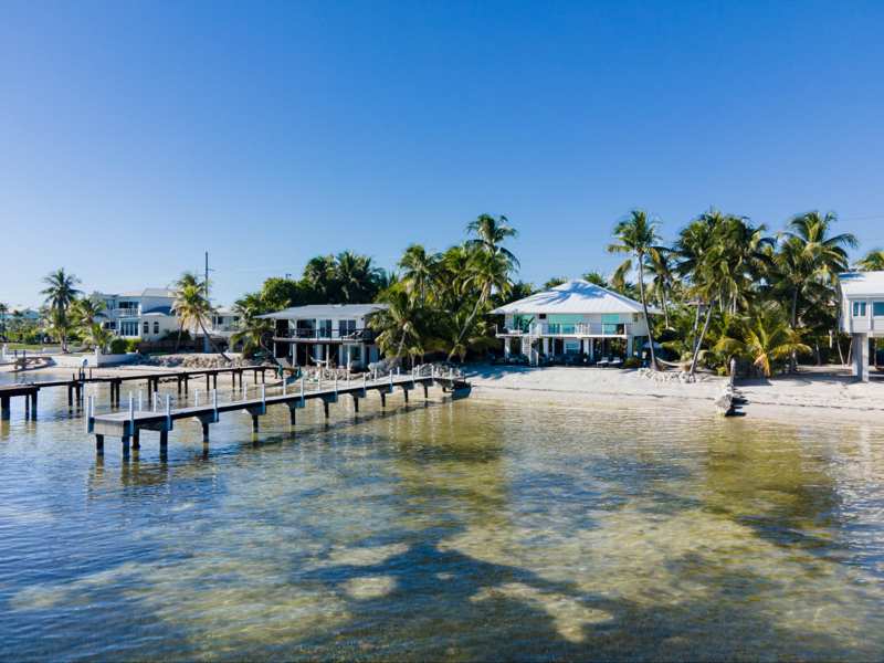 3 bedroom Single Family Residence at 75071 Overseas Highway, Mat Ocean Beach (75.0), Lower Matecumbe — photo 1