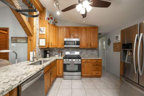 6800 Maloney Avenue #13, Stock Island FL - photo 7 of 17