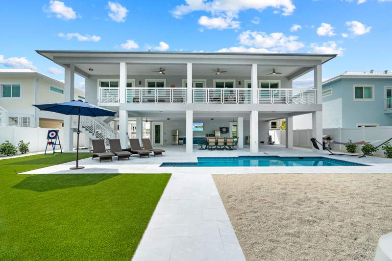 4 bedroom Single Family Residence at 229 Pescayo Avenue, Coco Plum Beach (54.5), Marathon — photo 3