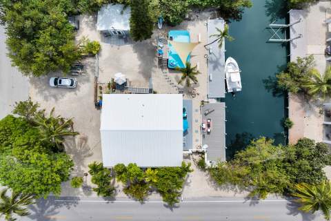 750 W Indies Drive, Ramrod Key FL - photo 8 of 42