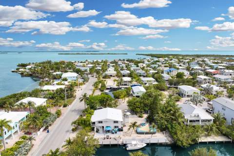 750 W Indies Drive, Ramrod Key FL - photo 10 of 42