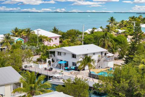 750 W Indies Drive, Ramrod Key FL - photo 12 of 42