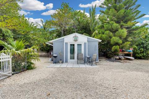 750 W Indies Drive, Ramrod Key FL - photo 20 of 42