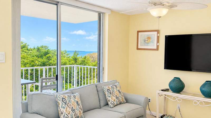 2 bedroom Condominium at 88500 Overseas Highway #Apt 424, Summer Sea (88.5), Plantation Key — photo 2