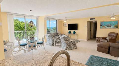 88500 Overseas Highway #Apt 424, home for sale in Plantation Key 33070
