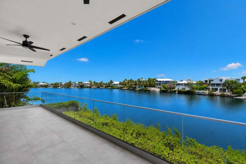 3 bedroom Single Family Residence at 38 N Bounty Lane, Buccaneer Point (98.0), Key Largo — photo 3