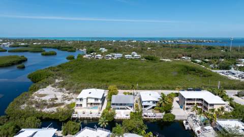 101 Ocean Shores Drive, Key Largo FL - photo 21 of 70