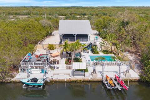 3746 Park Avenue, Big Pine Key FL - photo 8 of 68