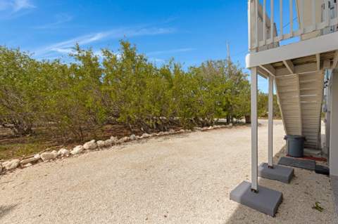 3746 Park Avenue, Big Pine Key FL - photo 16 of 68
