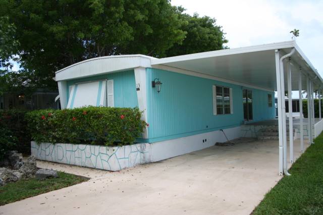 13 Old State Road