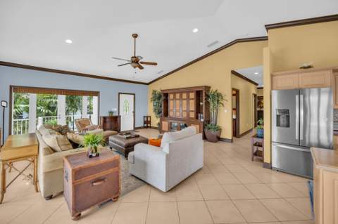 316 Woods Avenue, Plantation Key FL - photo 8 of 41