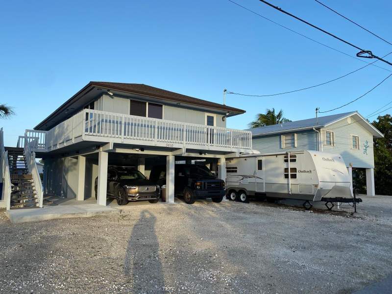 5 bedroom Single Family Residence at 3610 S Seas Street, Port Pine Heights (29.0), Big Pine Key — photo 2