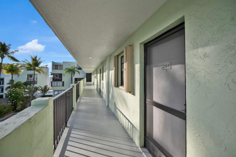 2 bedroom Townhouse at 87455 Old Highway #244, Plant By The Sea (87.5), Plantation Key — photo 3