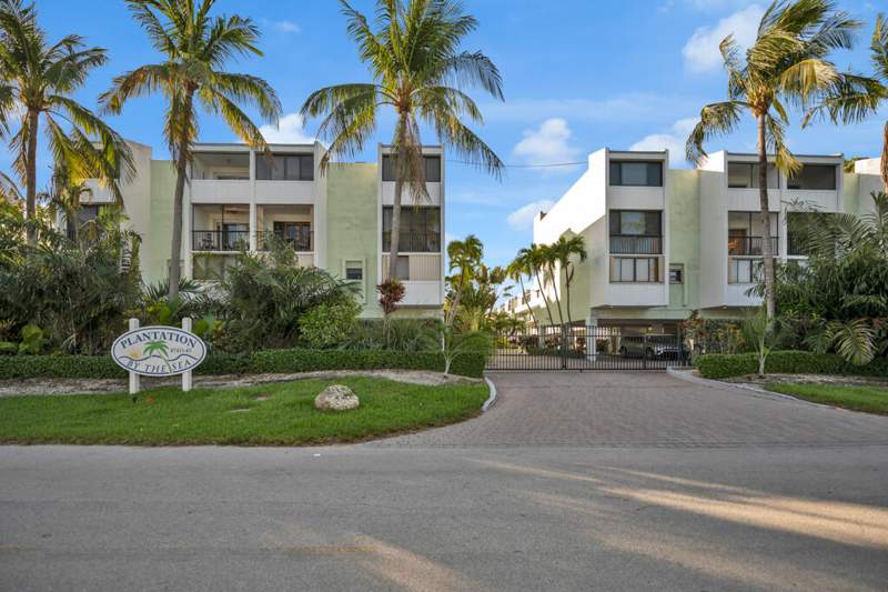 2 bedroom Townhouse at 87455 Old Highway #244, Plant By The Sea (87.5), Plantation Key — photo 2