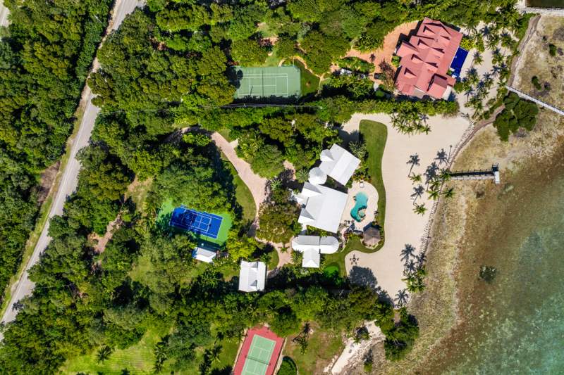 7 bedroom Single Family Residence at 89505 Old Highway, Trop Coral Reef (89.0), Plantation Key — photo 5