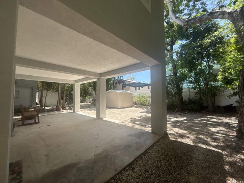3 bedroom Single Family Residence at 1033 Valencia Road, Bahia Mar (102.5), Key Largo — photo 5