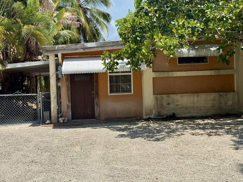 2 bedroom Mobile Home at 813 Narragansett Lane, Bermuda Shores (103.0), Key Largo — photo 2