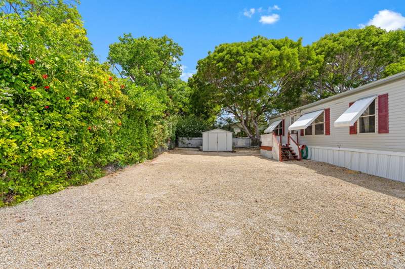 3 bedroom Mobile Home at 268 King Avenue, Key Largo Mob Homesites (104.5), Key Largo — photo 4